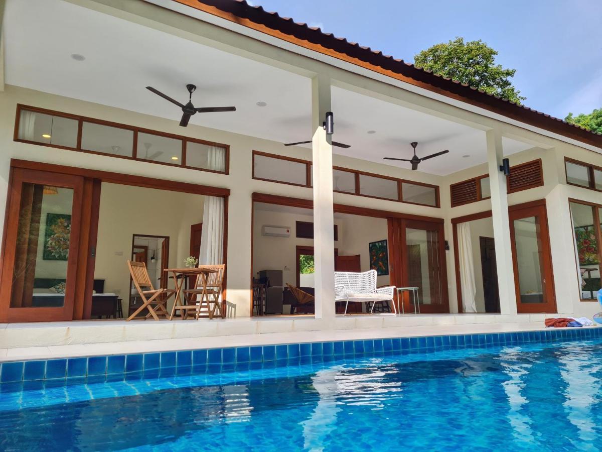 Villa Meranti - Spacious Private Pool Villa Pantai Cenang  Exterior photo