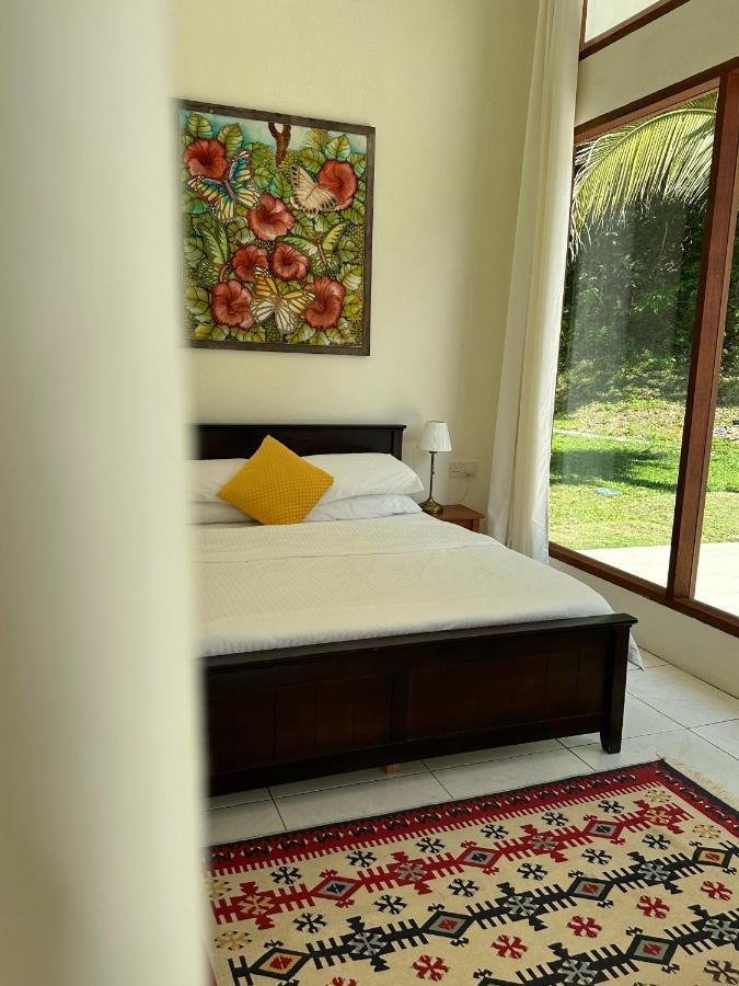 Villa Meranti - Spacious Private Pool Villa Pantai Cenang  Exterior photo