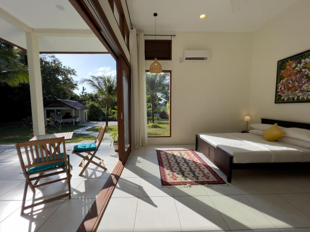 Villa Meranti - Spacious Private Pool Villa Pantai Cenang  Exterior photo