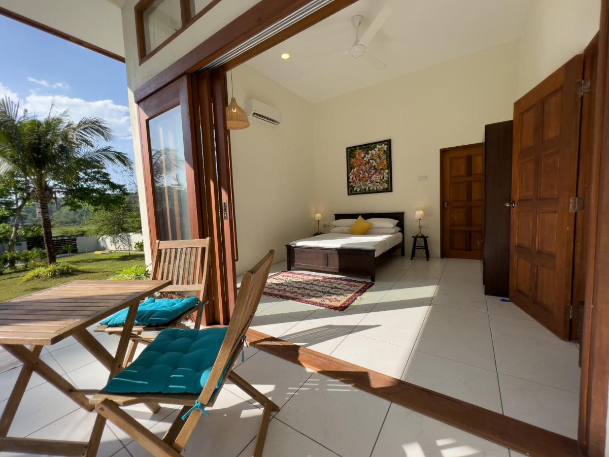 Villa Meranti - Spacious Private Pool Villa Pantai Cenang  Exterior photo